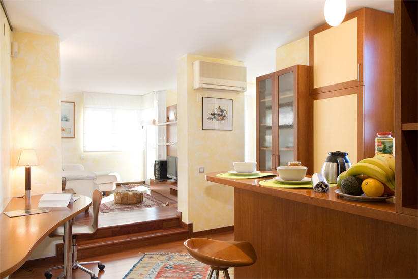 Gaudi Views Apartment Barcelona Zimmer foto
